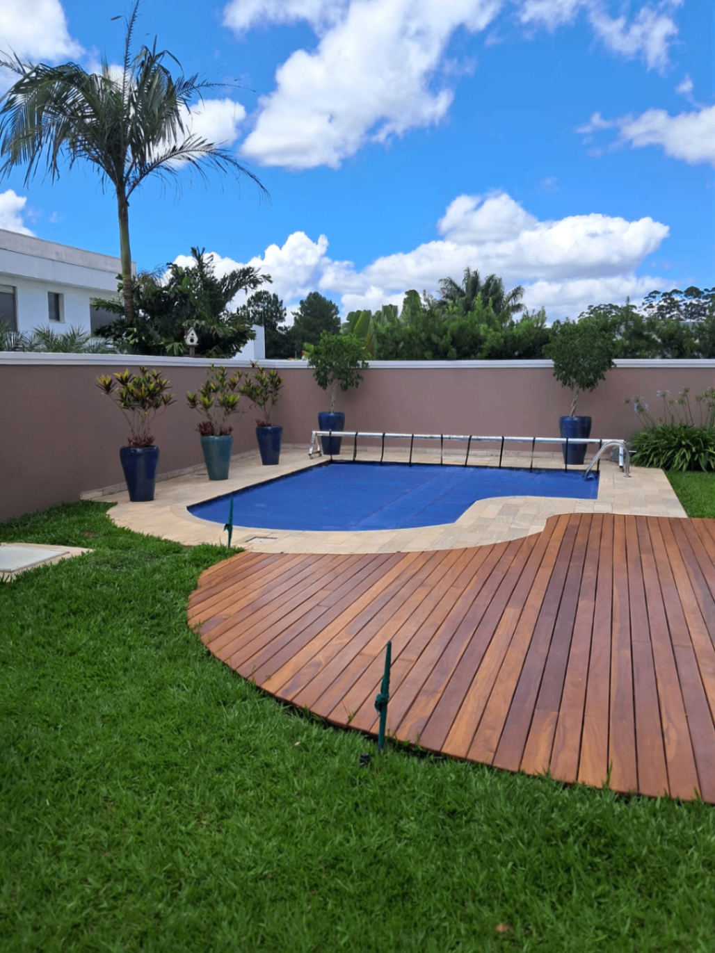 Pintura de deck e piscina